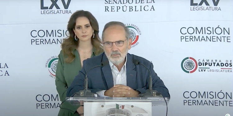 Grupo Plural propone otorgar Medalla Belisario Domínguez a sacerdotes jesuitas asesinados