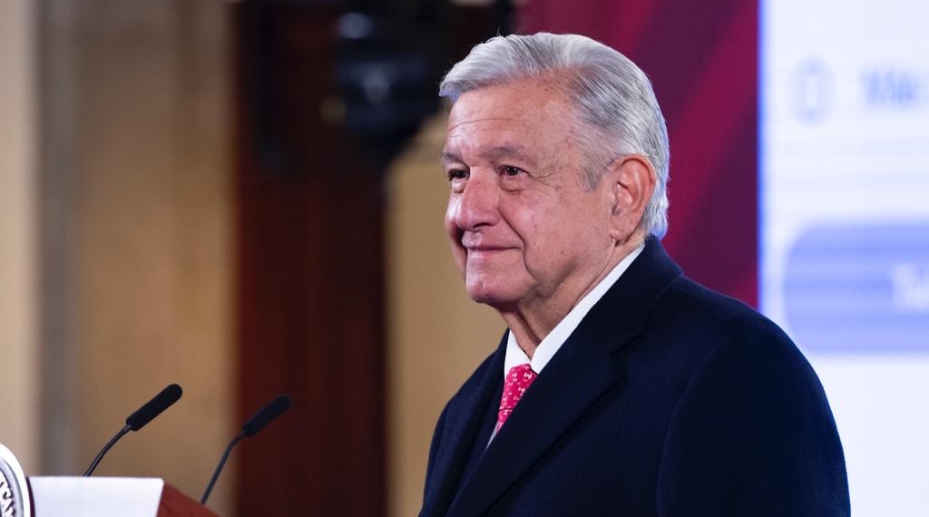 López Obrador exhibe la persecución de Maru contra Javier Corral y quienes investigaron a Duarte