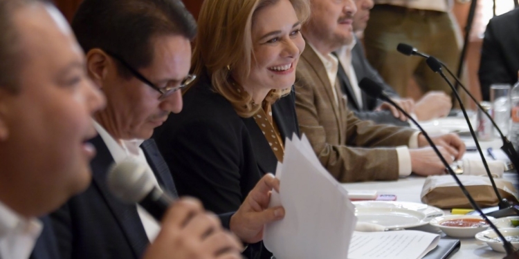 Maru Campos contrata nuevo crédito a corto plazo por $1,100 millones