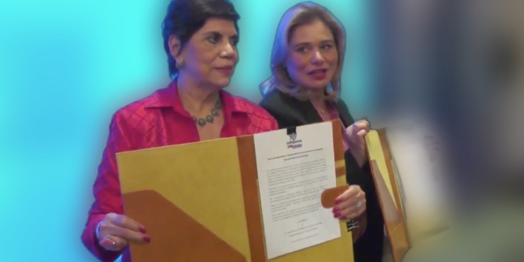 Código de ética: antifaz de Maru ante contratos y pagos irregulares, nombramientos ilegales y protección a Duarte