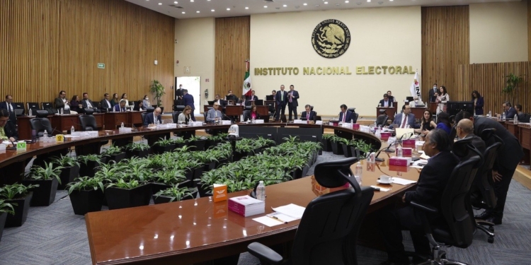 Demuestra INE desvío de $250 millones de César Duarte en Operación Safiro