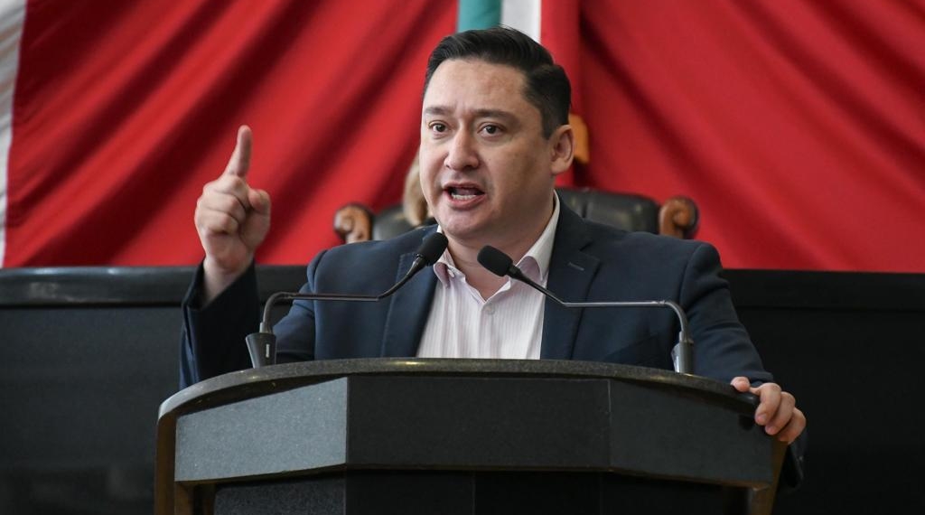 PRI, PAN y MC aprueban reforma que favorece el “dedazo” para designar regidurías por planilla