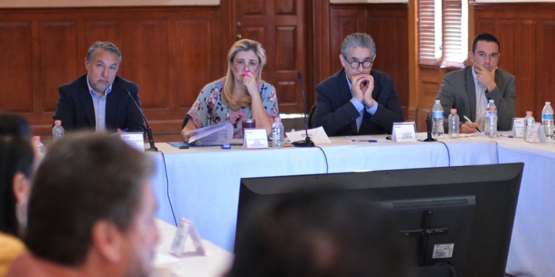 Maru Campos se niega a recibir a representantes de la nación N’dee