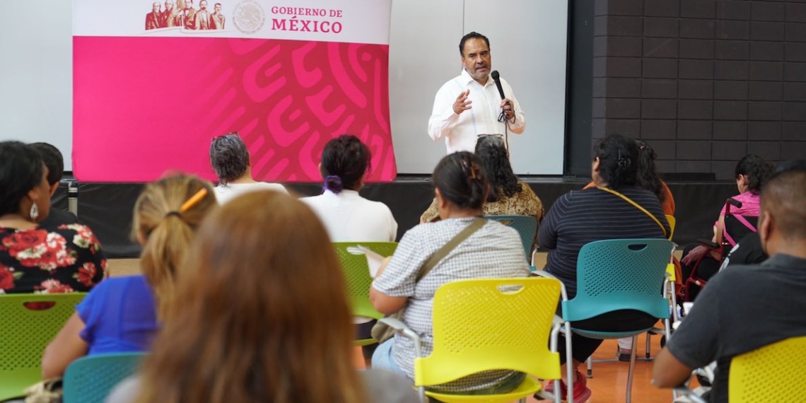 La gobernadora de Chihuahua tiene secuestrada la política social: Juan Carlos Loera