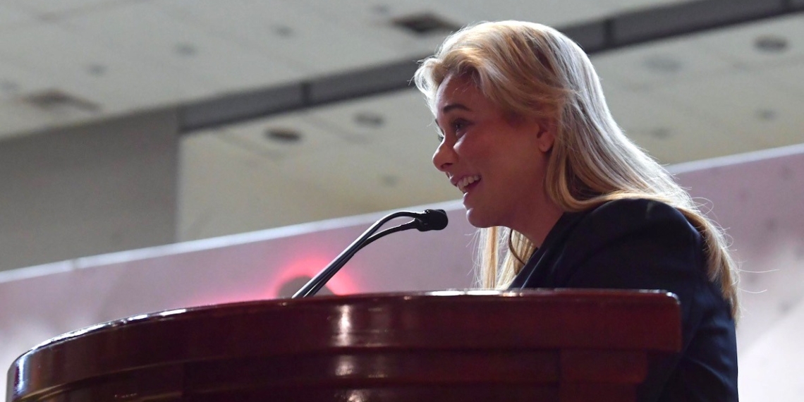 Maru Campos anuncia otro “tarjetazo” bancario al iniciar su tercer año de gobierno
