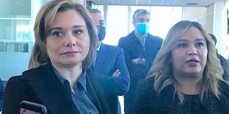 Maru Campos paga compromisos a César Duarte. Dará magistratura a María Ávila Serna