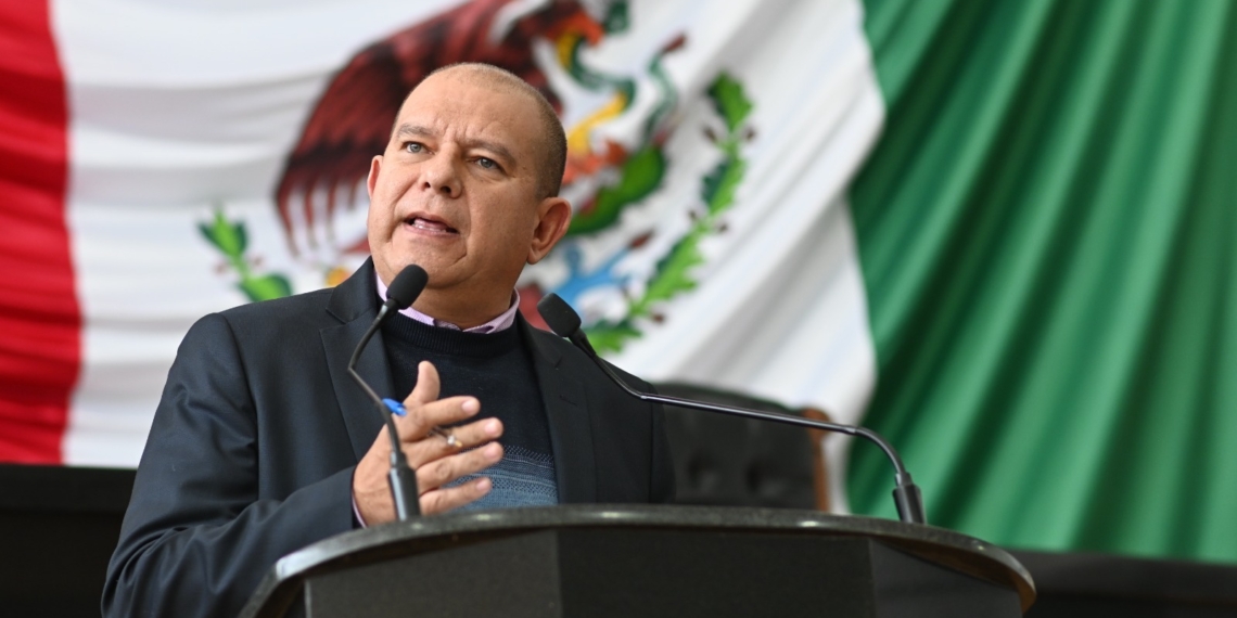 Omisión de autoridades normaliza acoso y violencia contra Javier Corral: Morena