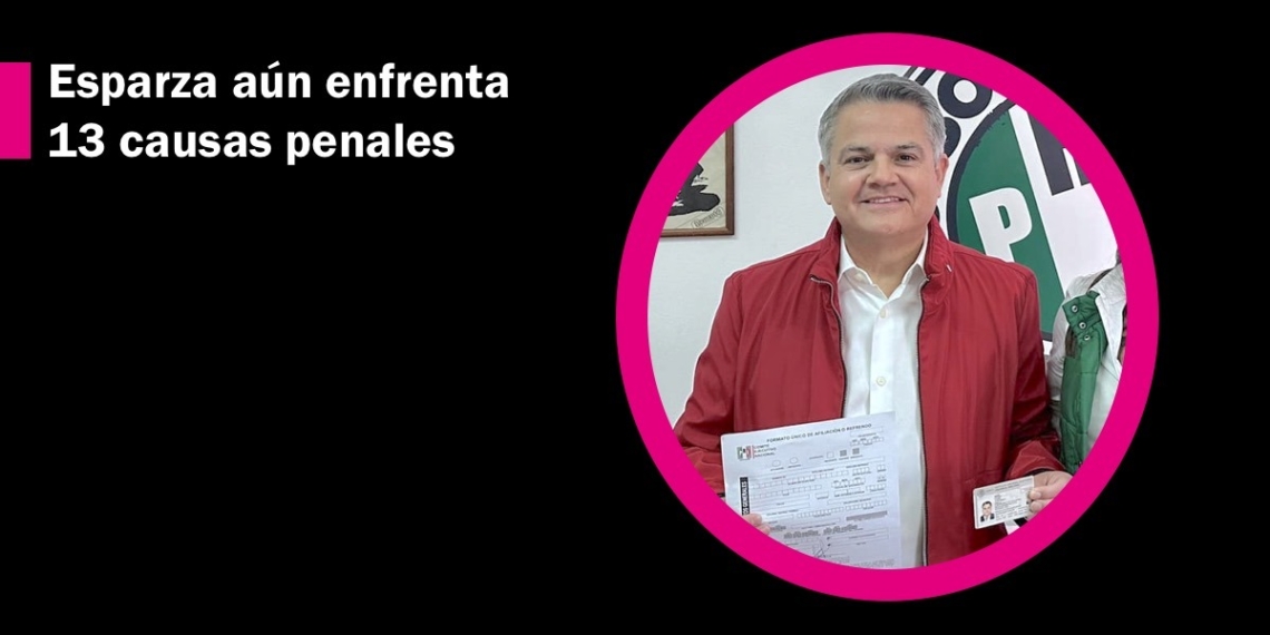 El exauditor Esparza Flores presume un amparo, pero enfrenta 13 causas penales más por corrupción