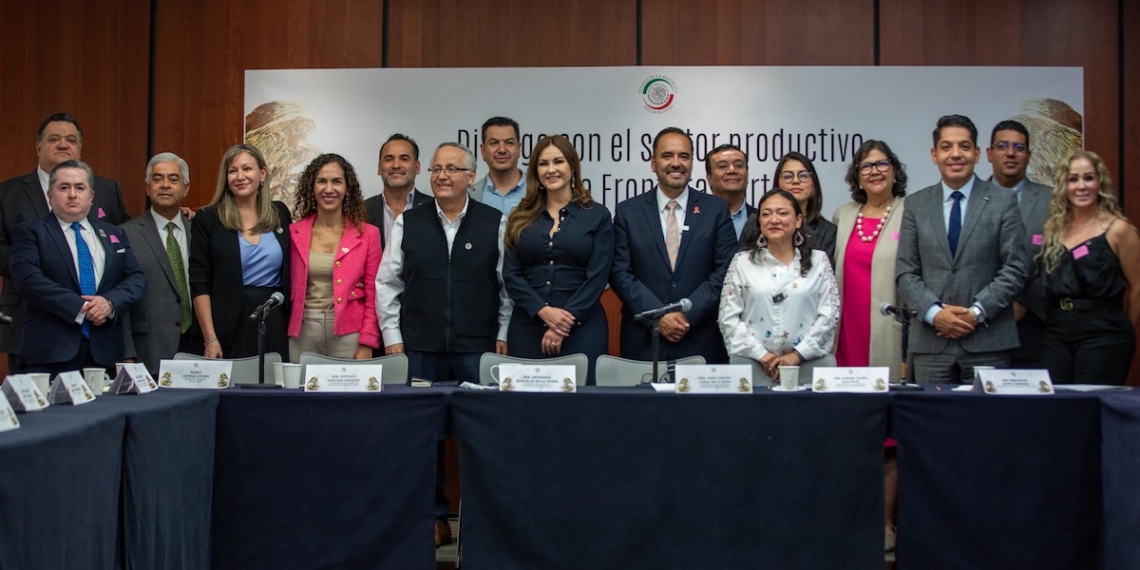 Juan Carlos Loera atiende preocupaciones del sector empresarial e industrial de la frontera norte