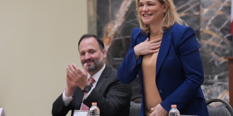 Maru Campos no apelará desestimación de la demanda civil contra César Duarte en EE UU