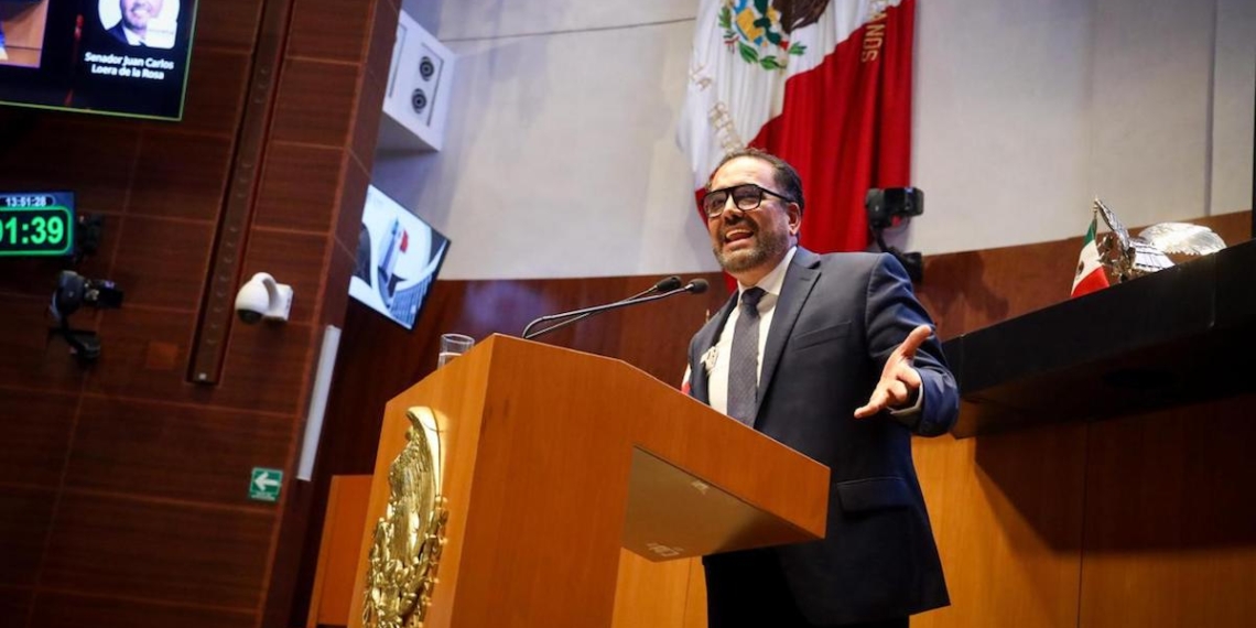 Juan Carlos Loera defiende política de bienestar