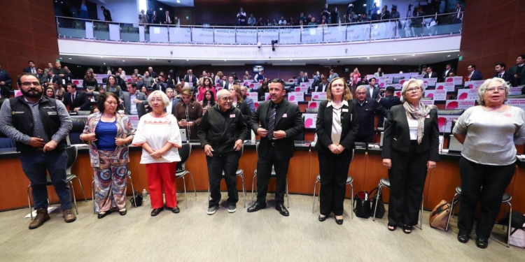 Senado rinde homenaje histórico a los héroes de Madera en el 60 aniversario