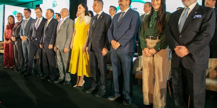 Participa Juan Carlos Loera en Convención nacional y 50 aniversario de Index