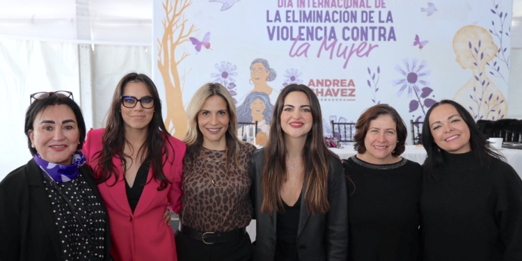 Andrea Chávez se reúne con liderazgos feministas de Chihuahua