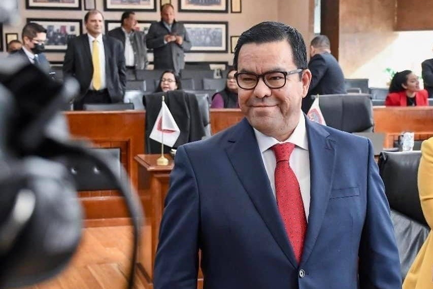 Abelardo Valenzuela desobedece a juez federal y exhibe el fracaso de la Fiscalía Anticorrupción de Chihuahua