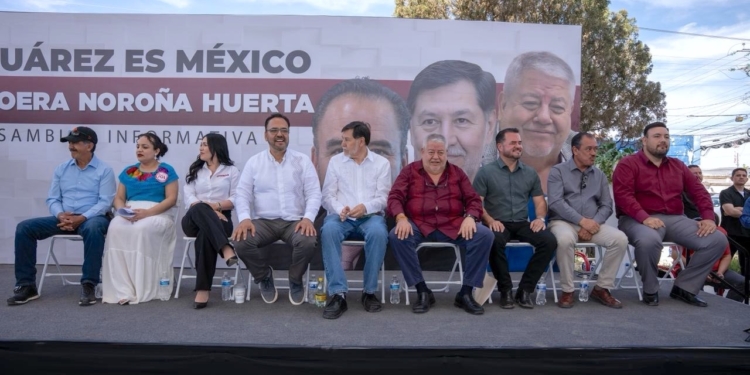 Llena de esperanza la asamblea informativa del senador Juan Carlos Loera rumbo al 2027