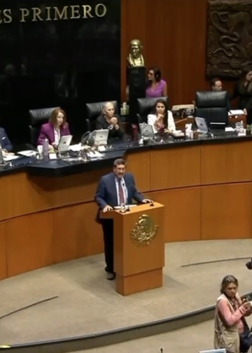 Javier Corral exhibe la mitomanía de Maru Campos para violar la Constitución