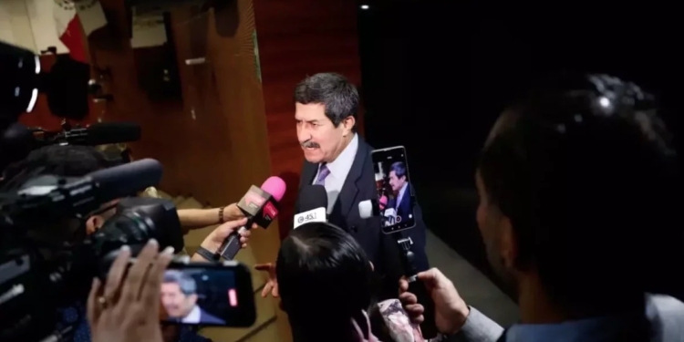 Maru Campos laceró la soberanía nacional: Corral