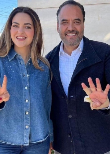 “Me sumo a la voluntad popular en favor de Andrea Chávez”: Juan Carlos Loera