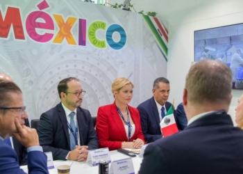 Maru Campos presume “nueva inversión” de 80 millones de dólares, pero renta dos helicópteros en 64 mdd