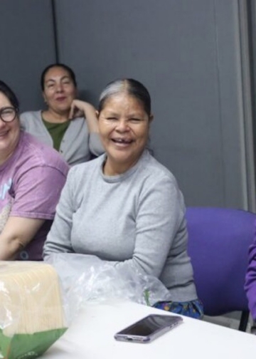Manuela, indígena ralámuli, recupera su libertad: fue sentenciada sin traductor de manera injusta