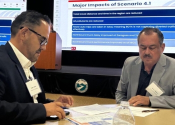 Loera propone fortalecer infraestructura fronteriza ante eventual cierre del carril de carga del Puente Libre