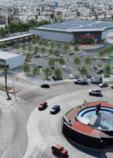 Otro negocio de Marco Bonilla: venderá una calle para la construcción de un Alsúper