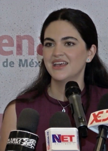 “Aquí está un proyecto de vida honesto, sin reclamos de corrupción”: Andrea Chávez