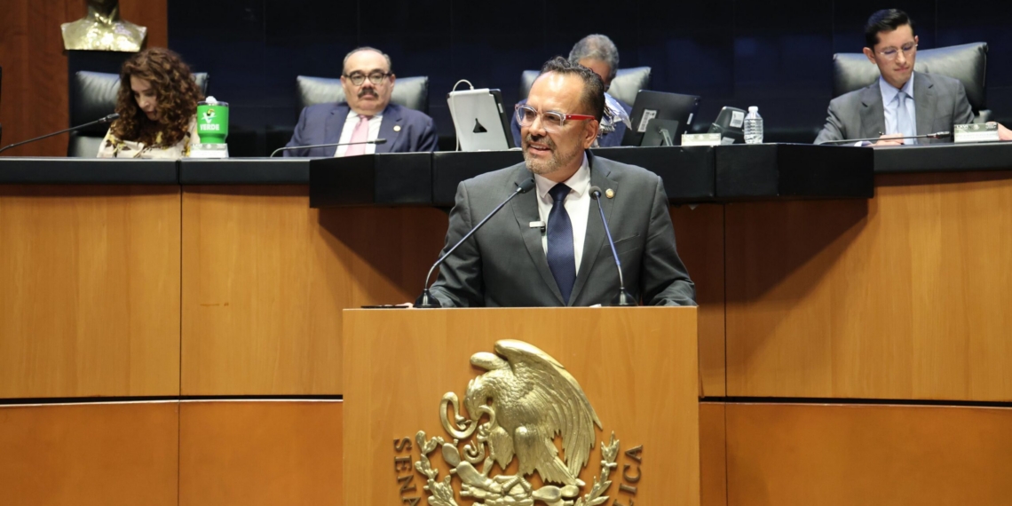 Juan Carlos Loera defiende política exterior de la Transformación ante el PAN