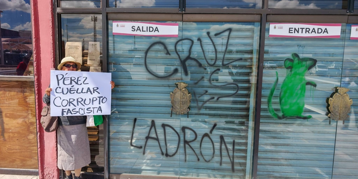 Declaran a Cruz Pérez Cuéllar “enemigo de Ciudad Juárez y de Chihuahua” durante juicio ciudadano